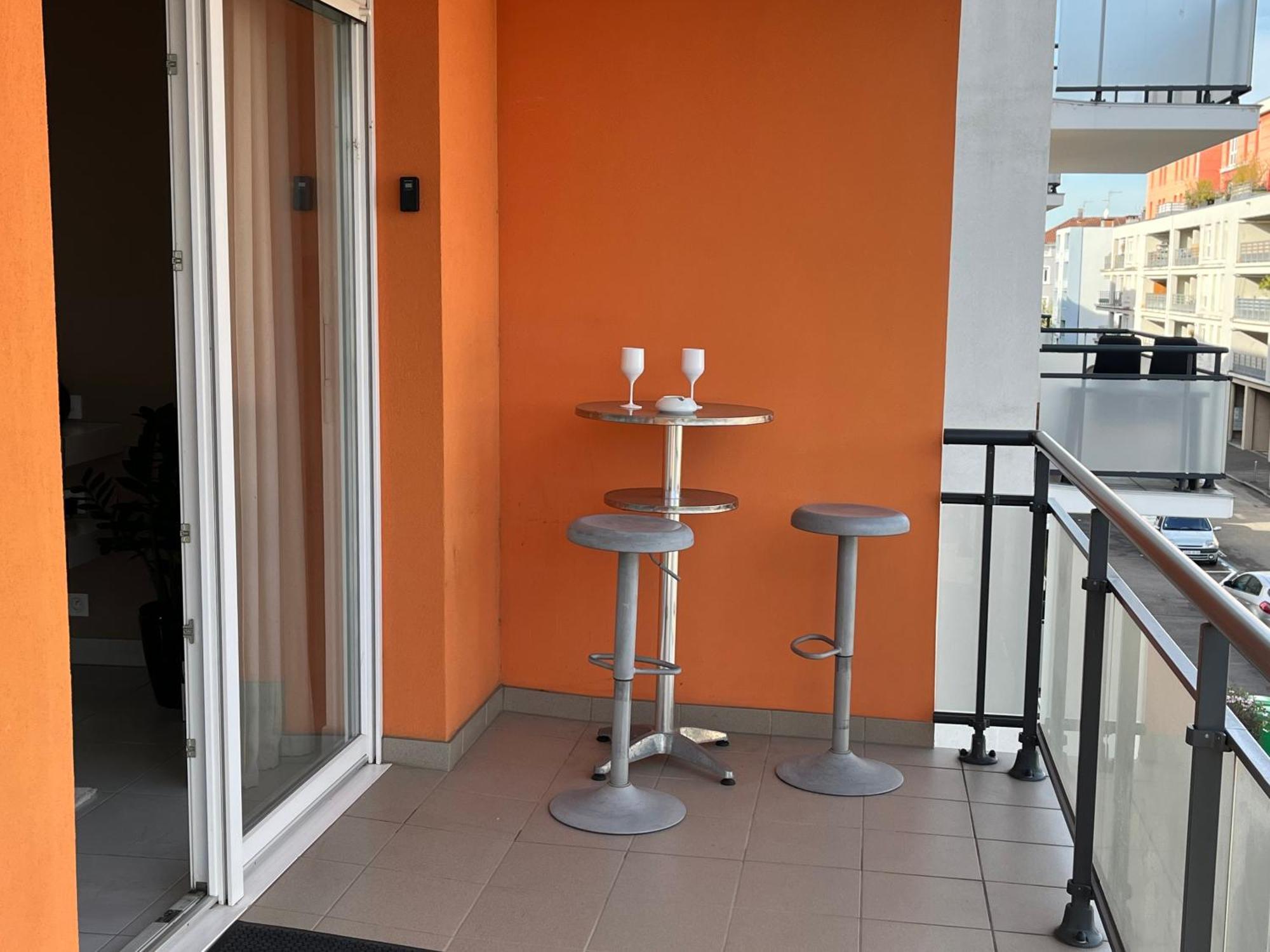 Апартаменти A Few Steps From Basel With Balcony And Free Private Parking Сен-Луї Екстер'єр фото